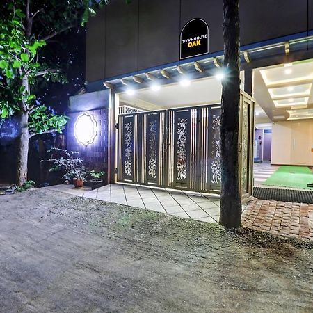 Yelahanka Townhouse Oak Dreamland Suites المظهر الخارجي الصورة