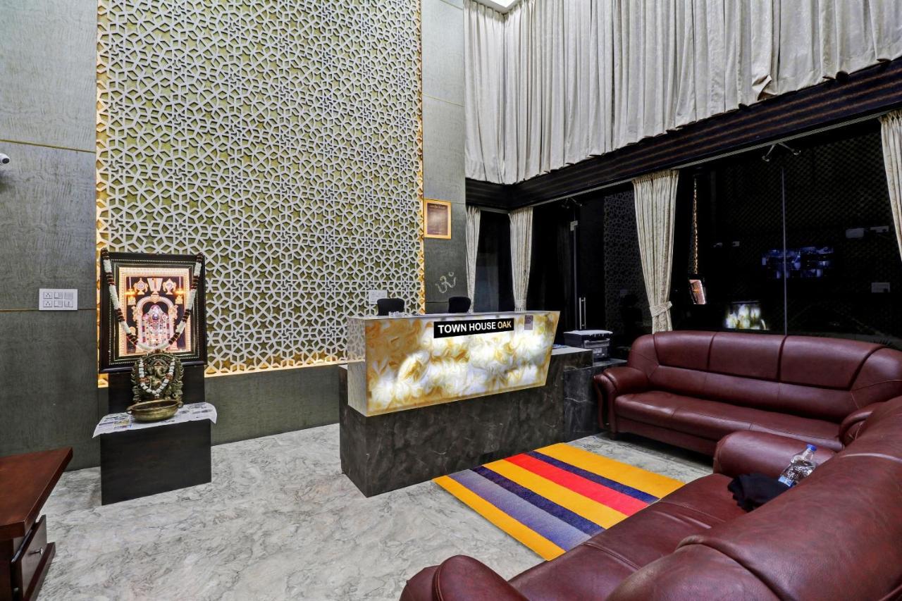 Yelahanka Townhouse Oak Dreamland Suites المظهر الخارجي الصورة