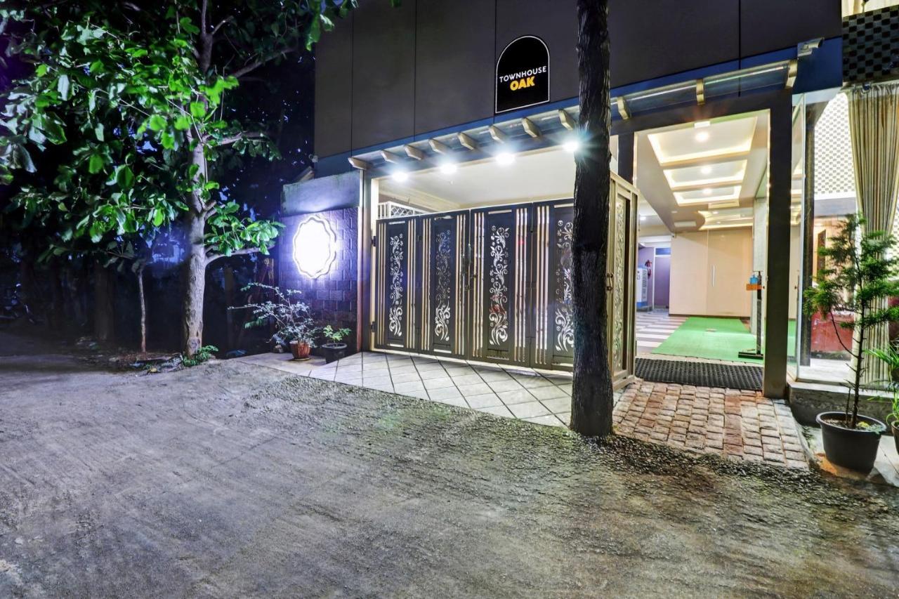 Yelahanka Townhouse Oak Dreamland Suites المظهر الخارجي الصورة