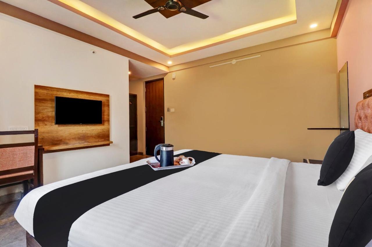Yelahanka Townhouse Oak Dreamland Suites المظهر الخارجي الصورة