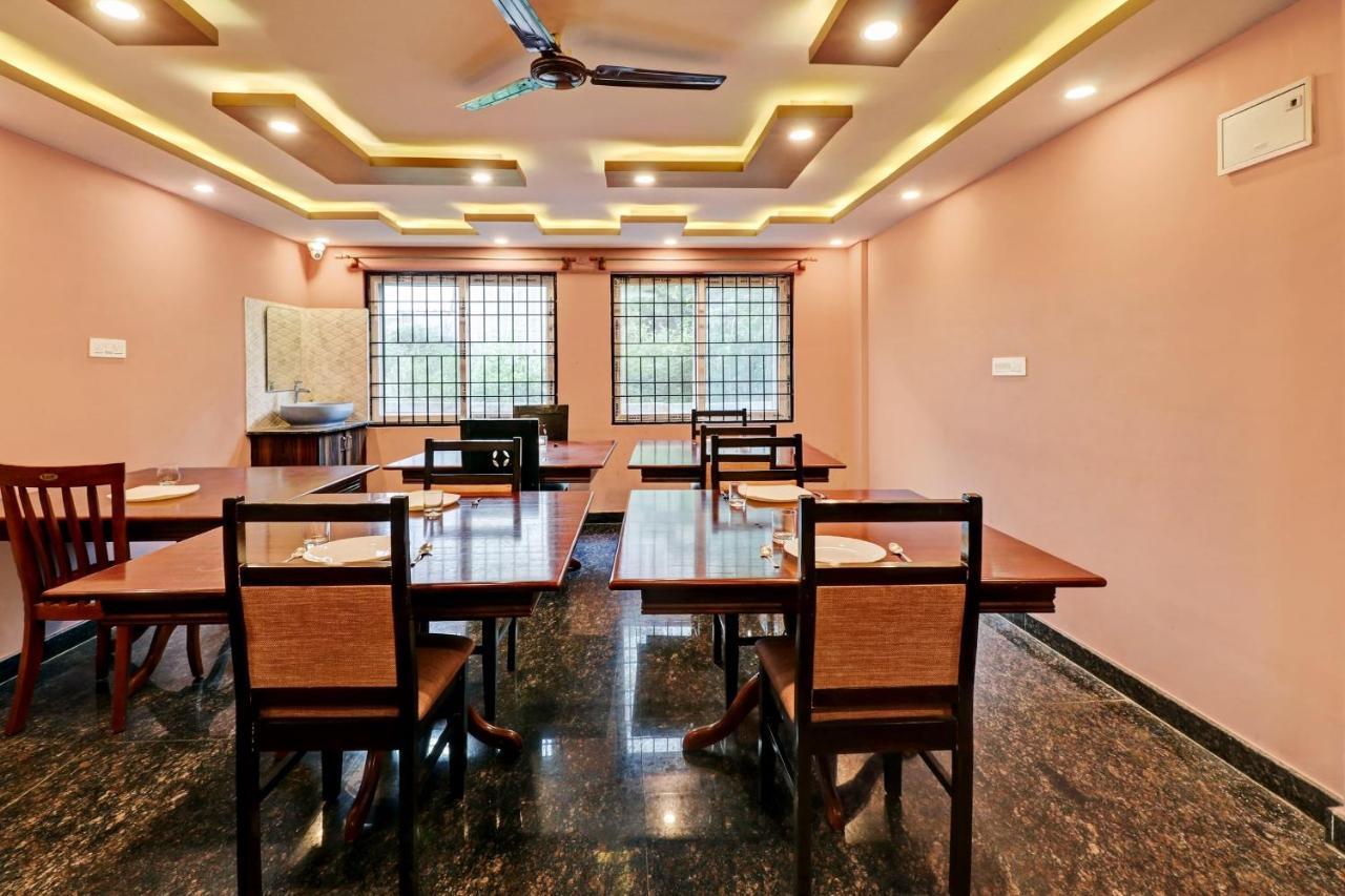 Yelahanka Townhouse Oak Dreamland Suites المظهر الخارجي الصورة