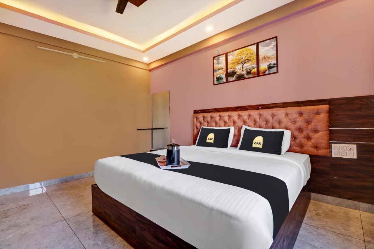 Yelahanka Townhouse Oak Dreamland Suites المظهر الخارجي الصورة