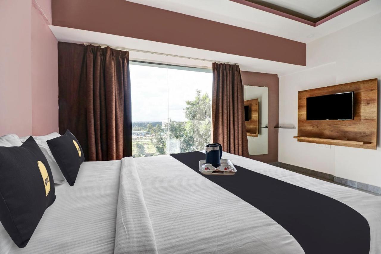 Yelahanka Townhouse Oak Dreamland Suites المظهر الخارجي الصورة