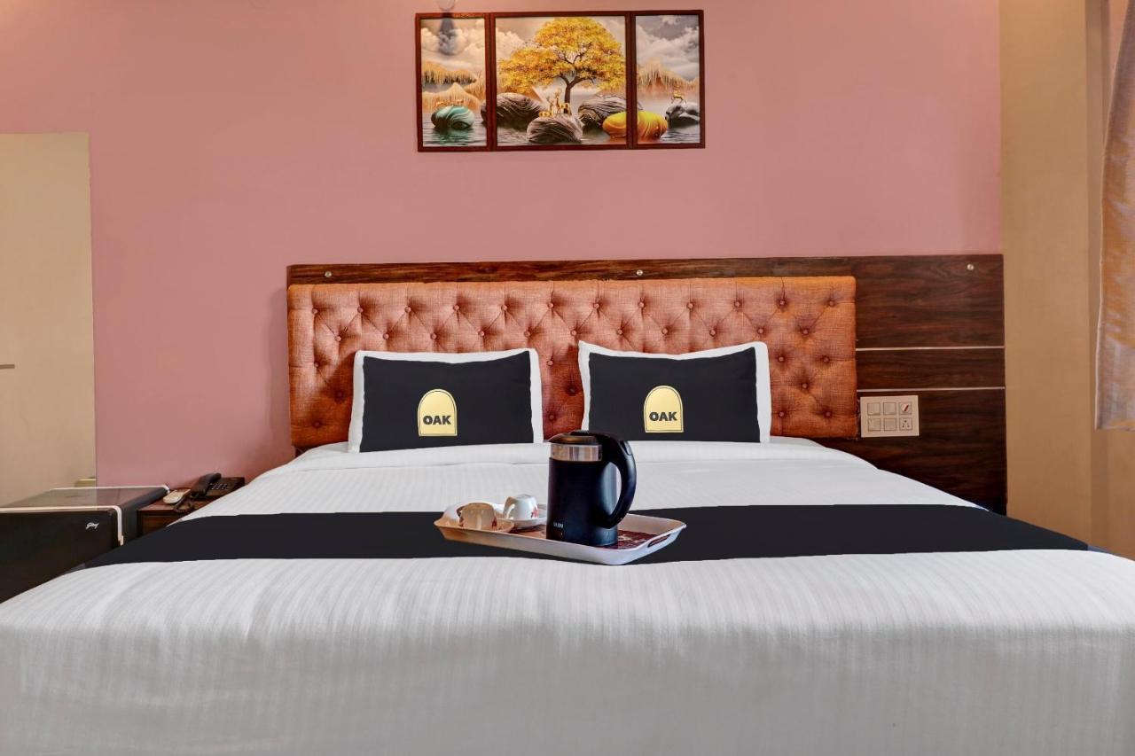 Yelahanka Townhouse Oak Dreamland Suites المظهر الخارجي الصورة
